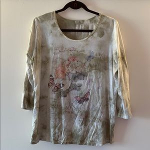 Cactus XL Used 3/4 sleeve Shakespeare Theme Roses